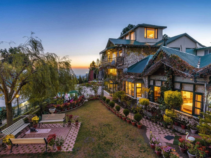 StayVista at Villa Mountain Crest with Outdoor Pool