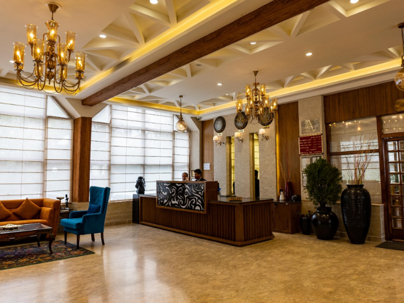 Hotel Snowcrest Manor, Manali