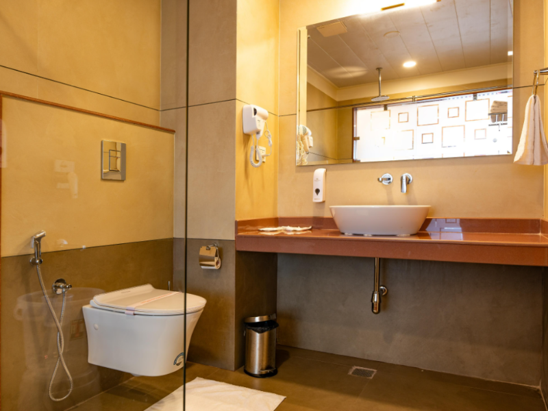 Holiday Heights & Spa Manali
